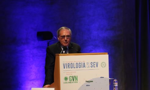 Albert Bosch, catedràtic del Departament de Genètica, Microbiologia i Estadística de la UB i President de la Sociedad Española de Virología (SEV).